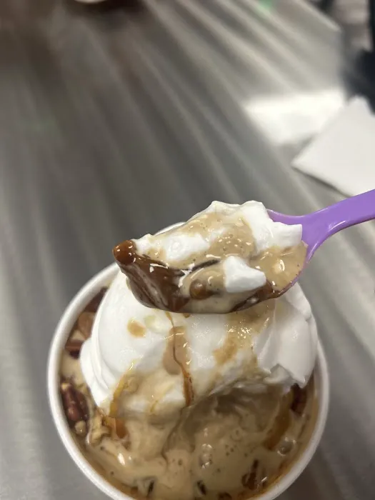Pav's Creamery in Bath Picture 2