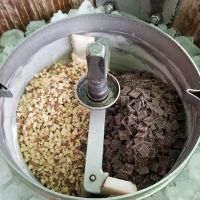 Schloneger's Old Fashioned Ice Cream LLC ico