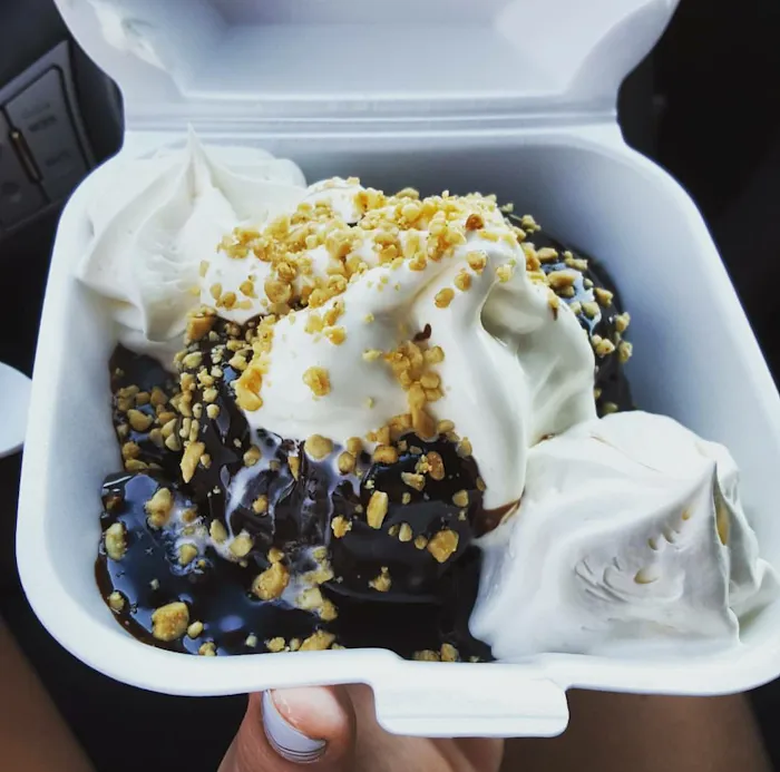 Earl's Dari Drive-In Picture 9