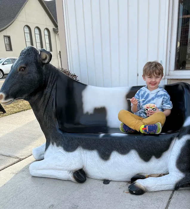 An Udder Sensation Picture 8