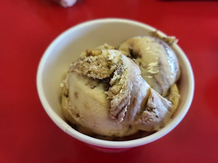 An Extra Scoop Picture 8
