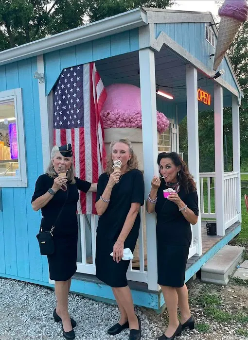 Hometown Scoops Picture 4
