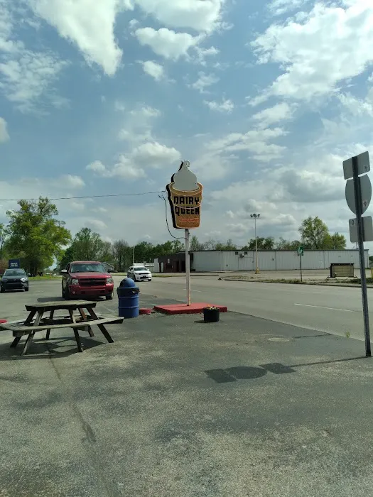 Dairy Queen Store Picture 3