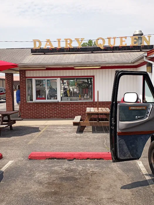 Dairy Queen Store Picture 8