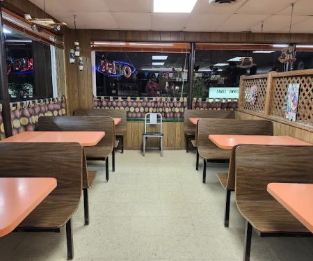 Dee's Dairy Bar