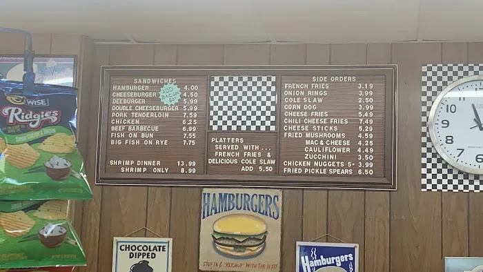 Dee's Dairy Bar Picture 8