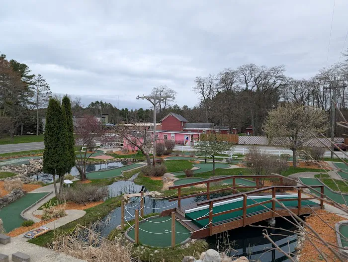 Kate’s Sweet Shop & Mini Golf Picture 8