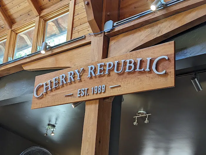 Cherry Public House Ice Cream Stand Picture 9