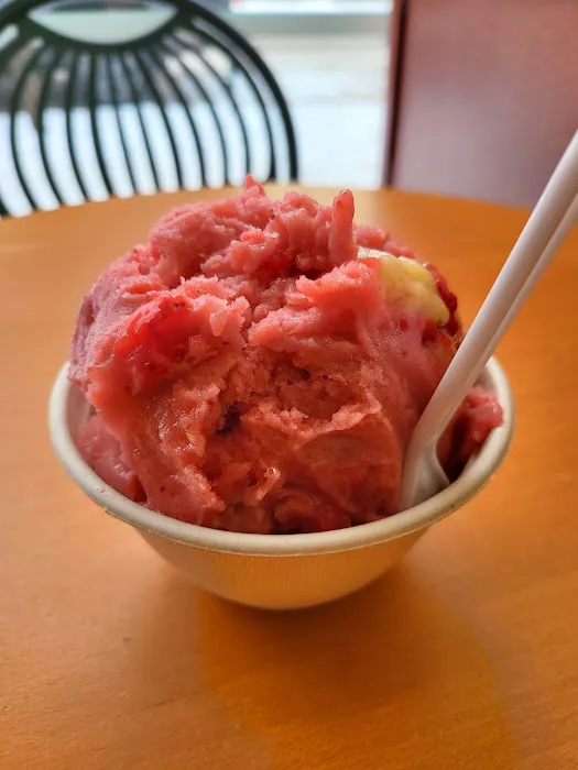 Blue Moon Ice Cream Shop Picture 10