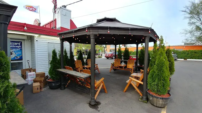 Dairy Queen Store Picture 6