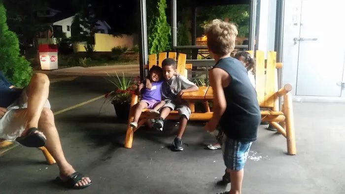 Dairy Queen Store Picture 8