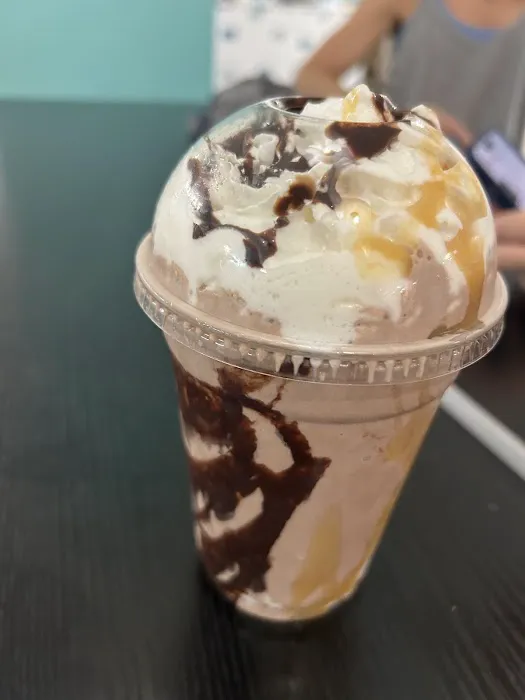 iFreeze Creamery Picture 5