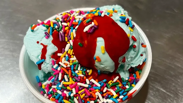 Golden Cone Frozen Custard & Ice Cream - Royal Oak Picture 1