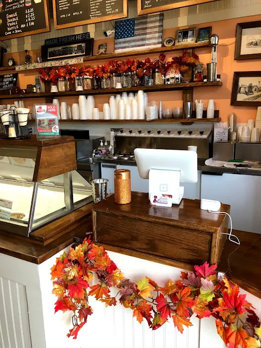 Golden Cone Frozen Custard & Ice Cream - Royal Oak Picture 8