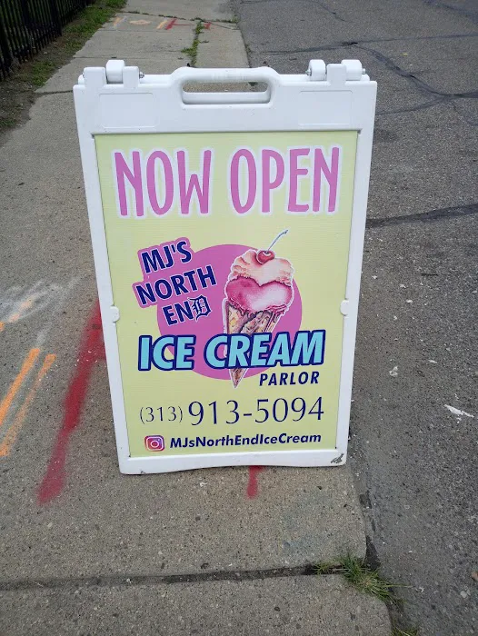 MJ's North End Ice Cream Parlor Picture 2
