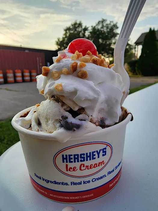 HIGH SCORE Ice Cream & Arcade Picture 9