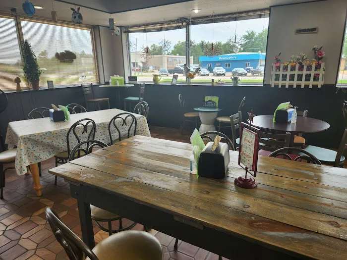 Britt's Candy & Ice Cream Shop Picture 3