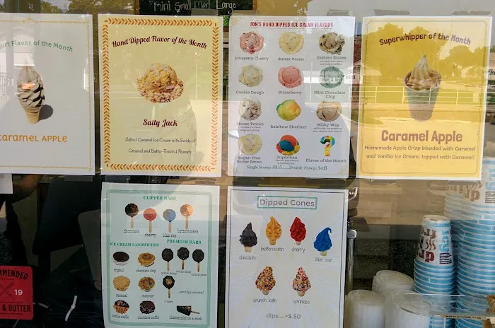 Jon's Ice Cream Store & Restaurant Picture 2