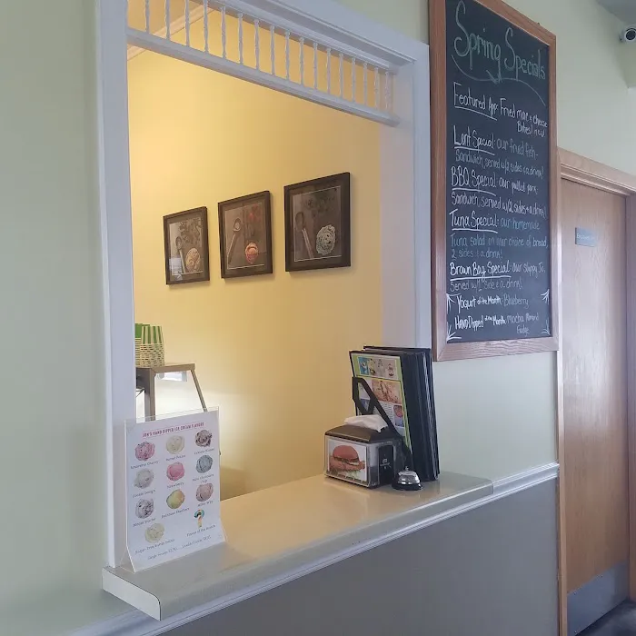 Jon's Ice Cream Store & Restaurant Picture 7