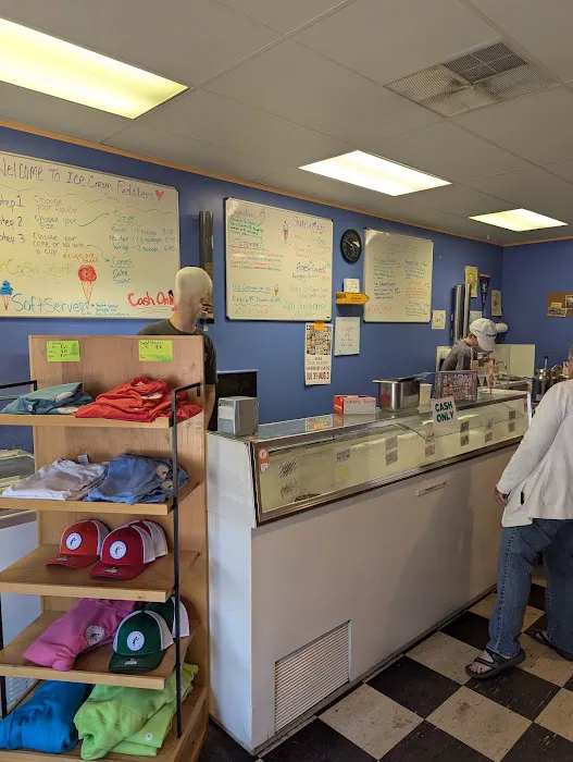 Ice Cream Peddlers Picture 3