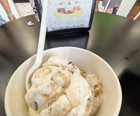 Mooney's Ice Cream Parlor