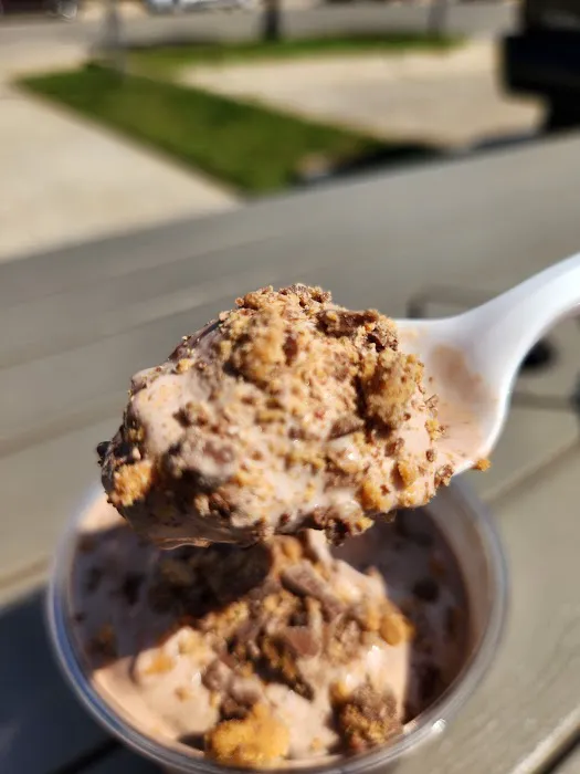 Drift Ice Cream Shop Picture 4