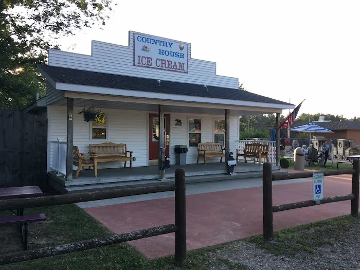 Timbertown Ice Cream Picture 2
