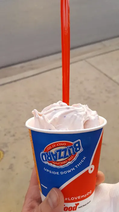 Dairy Queen Store Picture 3