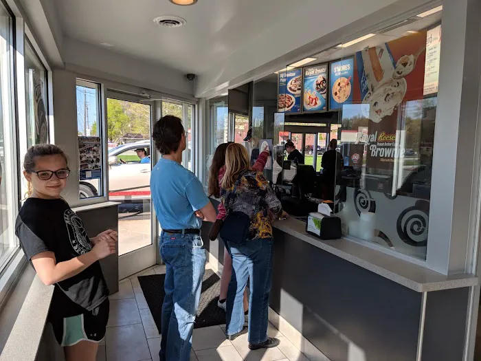 Dairy Queen Store Picture 5