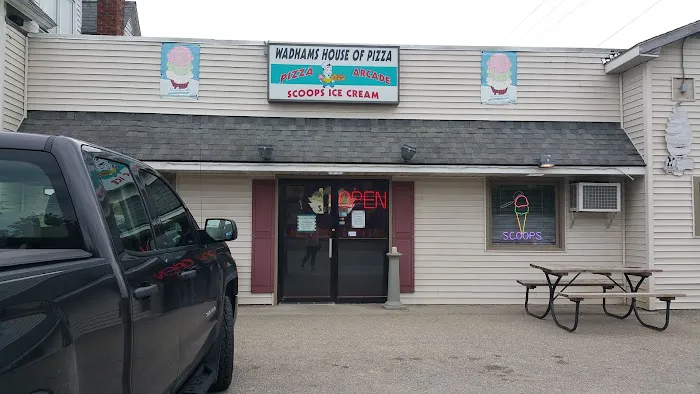 Scoop's Dairy Bar & Arcade Picture 3
