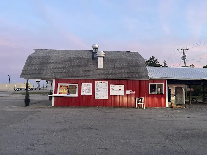 Sebewaing Dairy Barn Picture 1