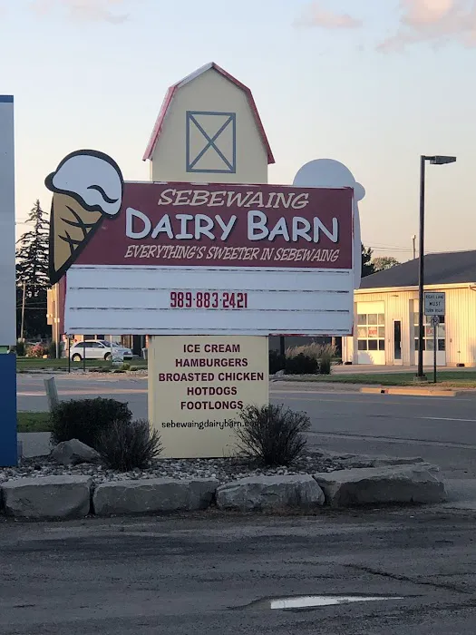 Sebewaing Dairy Barn Picture 3