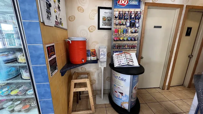DQ / Orange Julius Picture 5