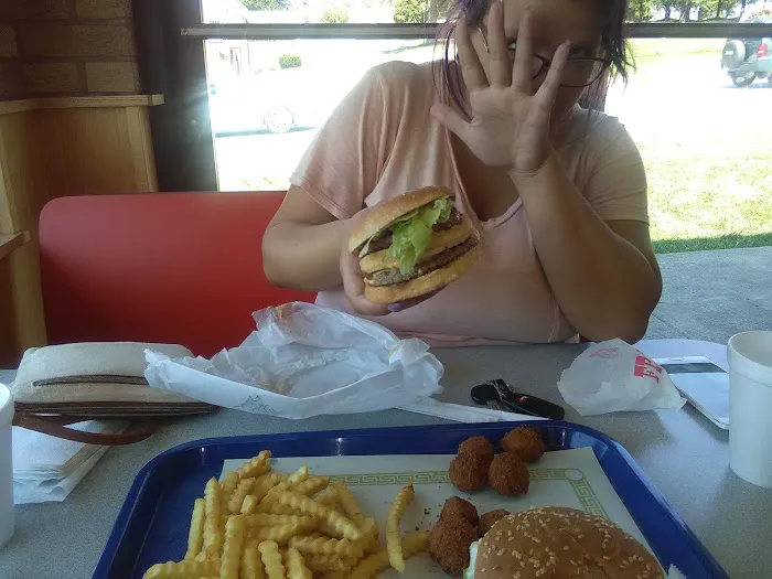 Loder's Shake Shoppe Picture 9