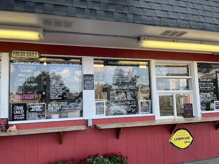 Cherry Street Creamery Picture 7