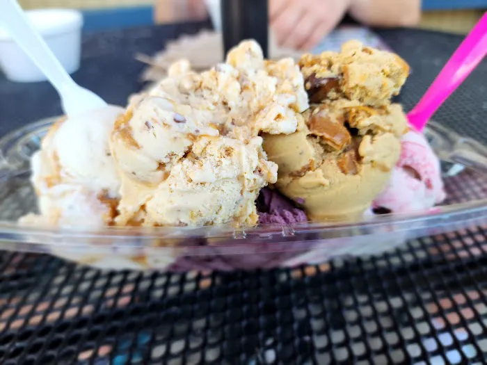 Just Ice Cream and a bit more Picture 5