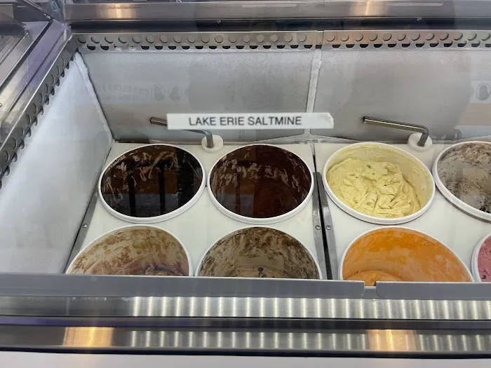 Charlie And Tango Ice Cream And Smoothies Picture 8
