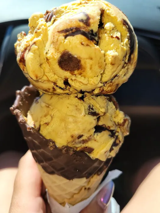 Charlie And Tango Ice Cream And Smoothies Picture 9