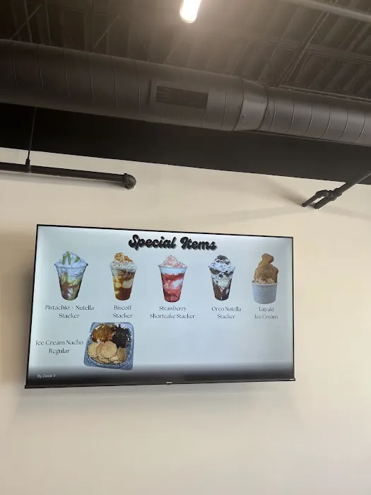 Astro Bros Ice Cream & Coffee Picture 9