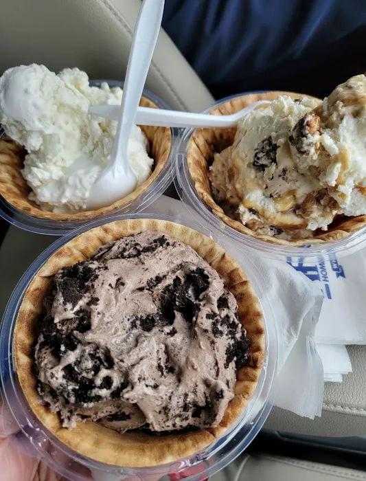 Handel's Ice Cream Broadview Heights Picture 4