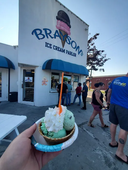 Brayson's Ice Cream Parlor Picture 4