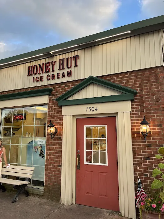 Honey Hut Ice Cream Picture 3