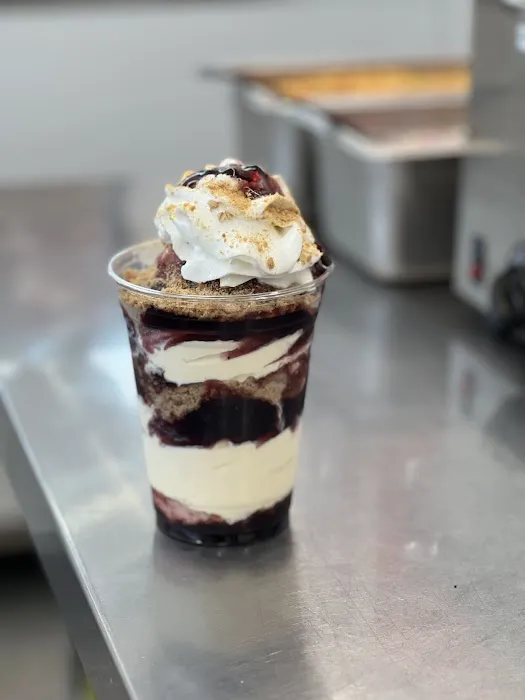 Skoops Ice Cream Picture 6