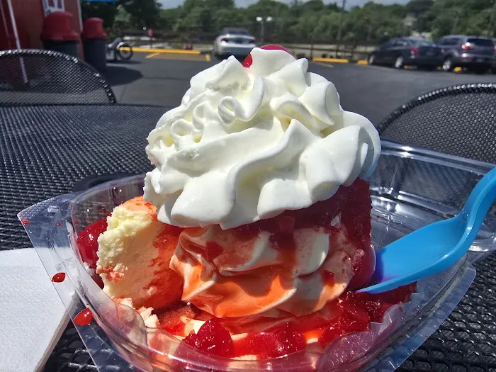 Skoops Ice Cream Picture 4