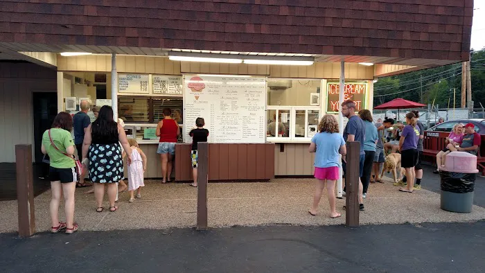Pav's Creamery Picture 1