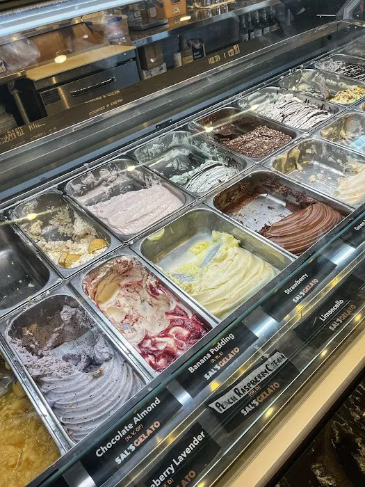 Sal's Gelato Picture 7