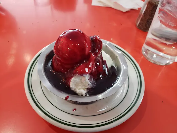 Trecaso's Mary Coyle Fine Italian Cuisine & Ice Cream Picture 8