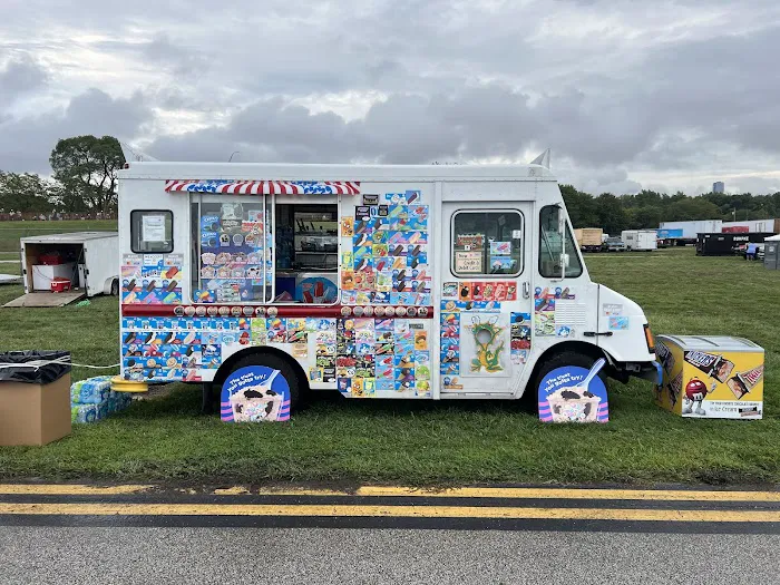 mr frosty ice cream Akron ohio Picture 1