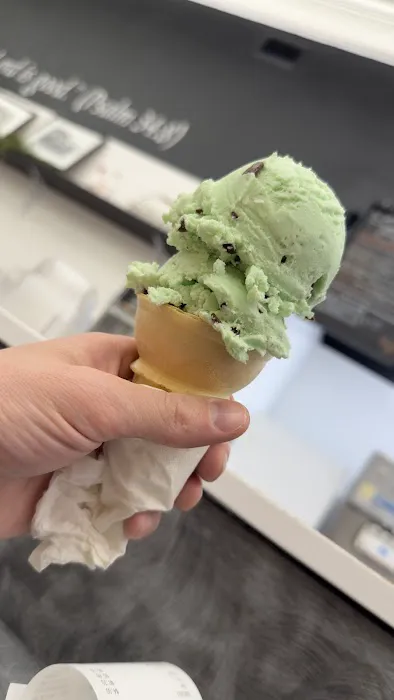 Miller's Creamery Picture 4