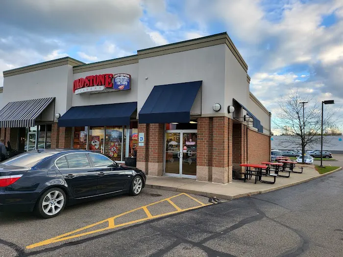 Cold Stone Creamery Picture 2